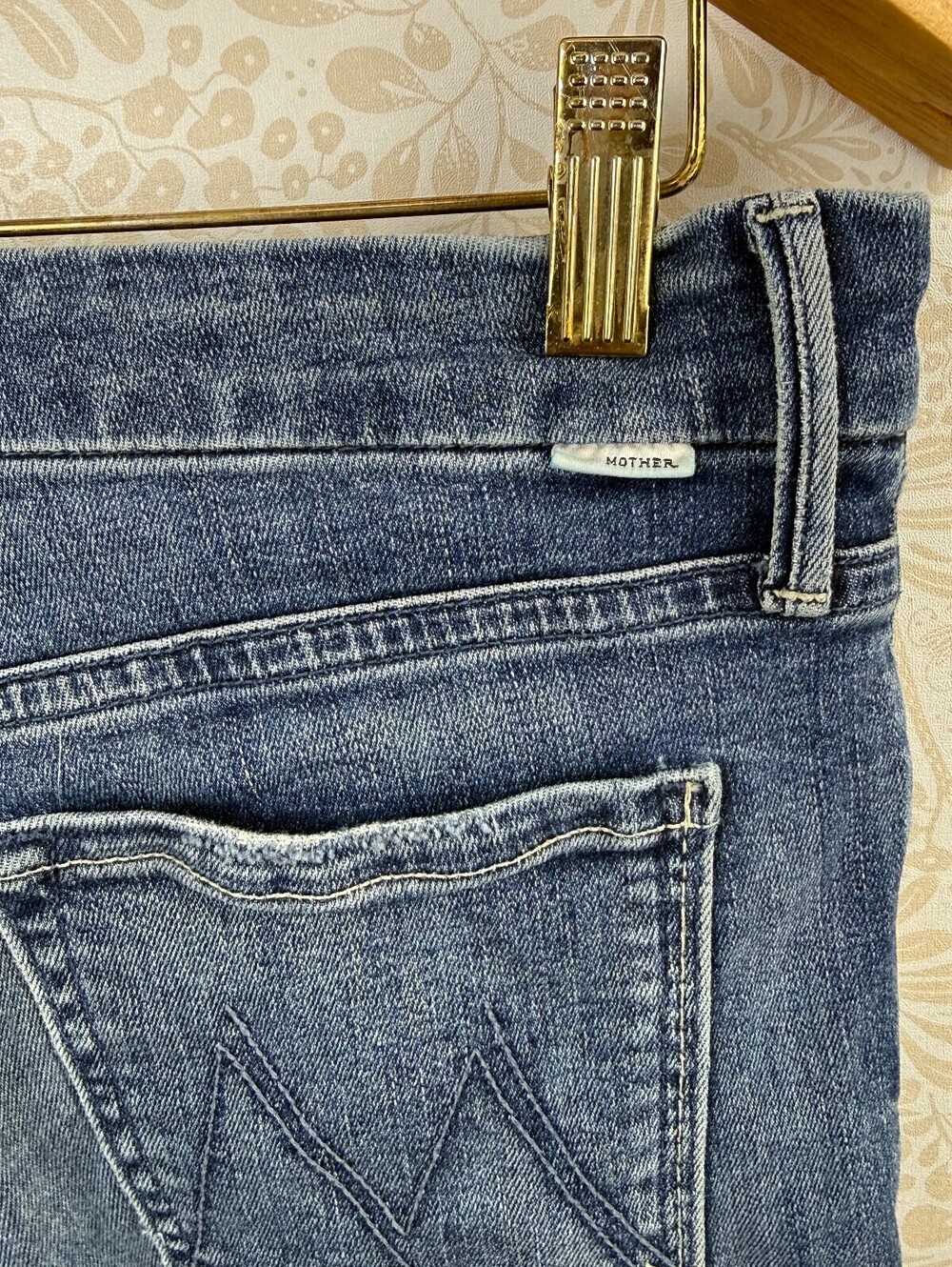 MOTHER Mid-Rise Medium Wash "Groovin" The Looker Skinny Jeans - Size - 26 - Picture 9 of 11